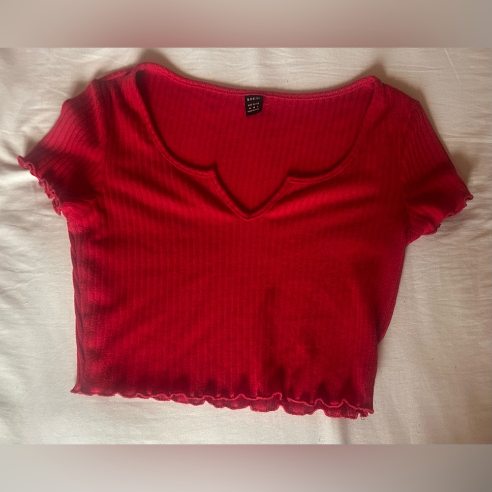 SHEIN Scarlet Ribbed V-Neck Crop Top